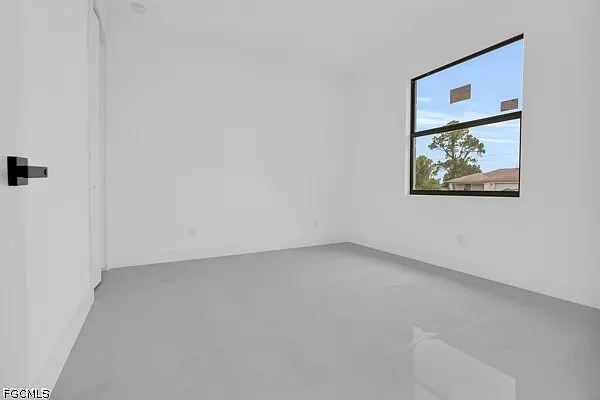 3003 52nd St W — Photo 18