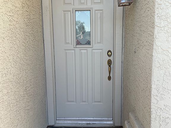 2nd image of 1190 W Myrna Ln