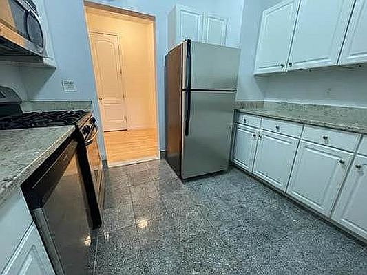 3rd image of 336 Fort Washington Ave APT 3J