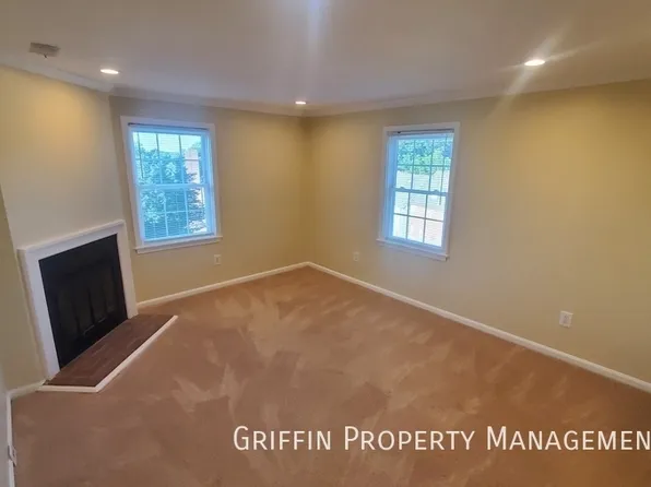 3709 Alabama Ave SE APT 301, Washington, DC 20020