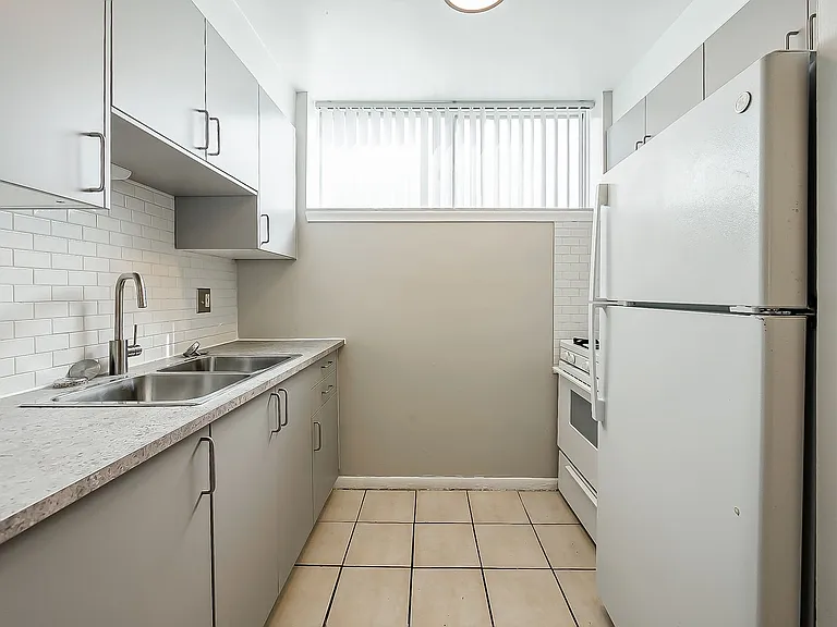 168 Summit View Ct — Photo 5