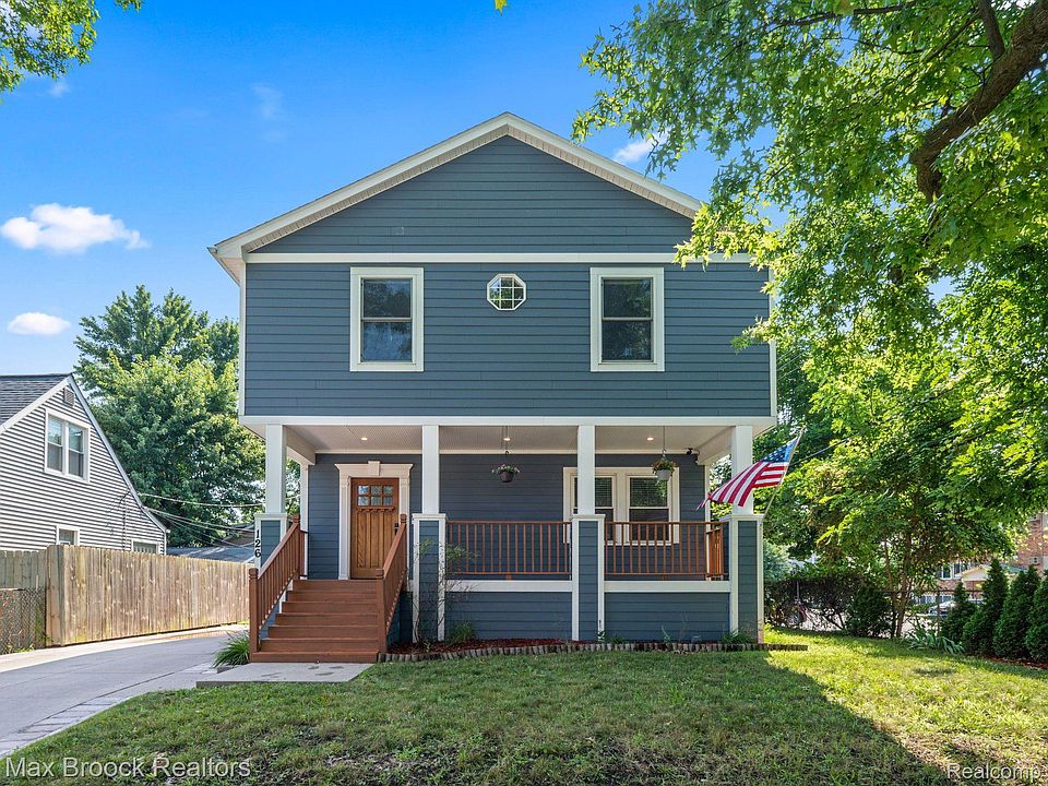 1st image of 126 Curry Ave