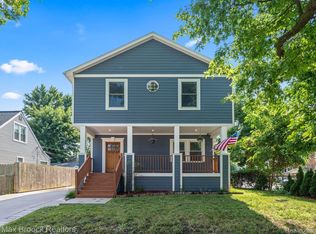 126 Curry Ave, Royal Oak, MI 48067