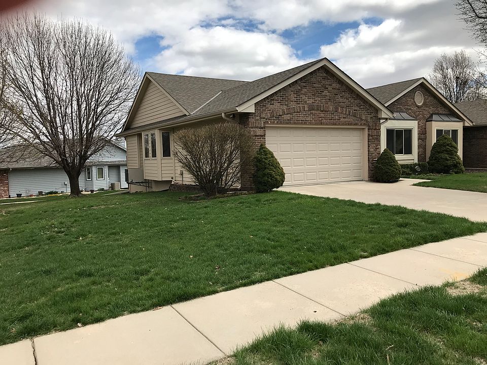 1st image of 5500 Moor Dr