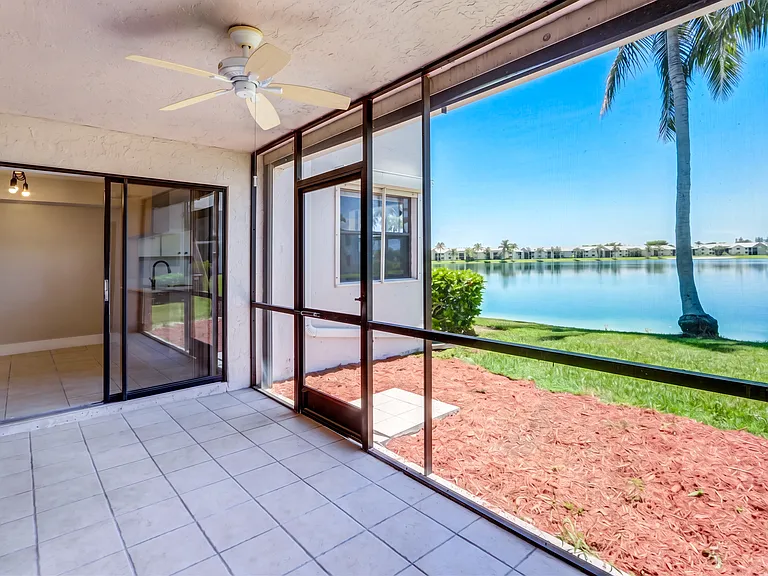 800 Independence Dr #800F — Photo 13