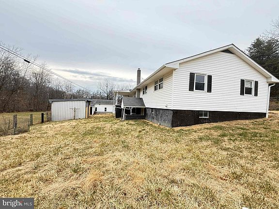 4th image of 82 Broad Run Rd