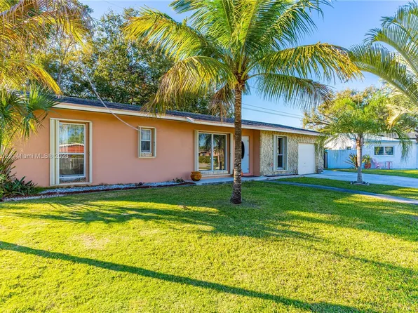 15300 SW 106th Ave, Miami, FL 33157