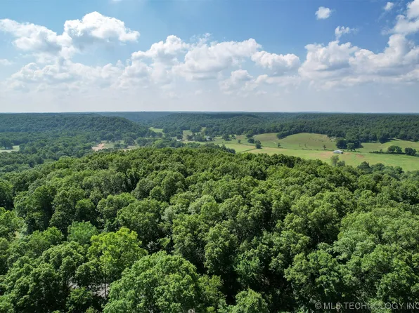 10 N 448th Rd, Salina, OK 74365