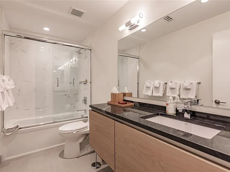 1200 E Peppertree Ln #402 — Photo 24