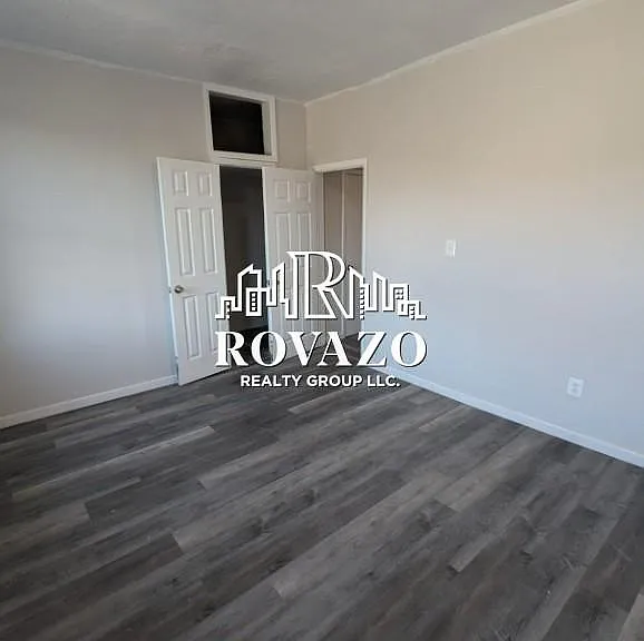 409 N 5th St #3B — Photo 3