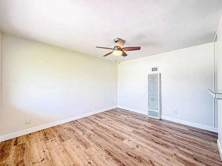 3509 Edgehill Dr #3509 — Photo 3