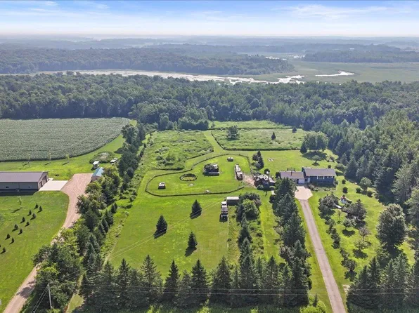 9936 Oakridge Rd, Brainerd, MN 56401