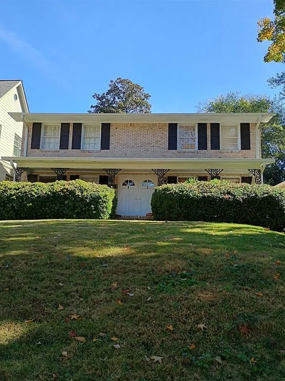 2 bed, 1.5 bath, 1092 sqft, $1,800 — Photo 1