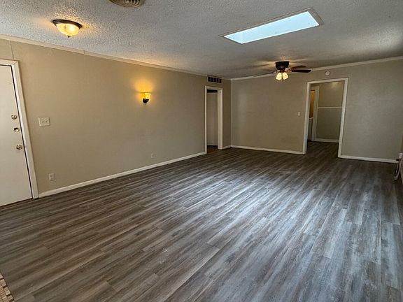2nd image of 2217A 24th St