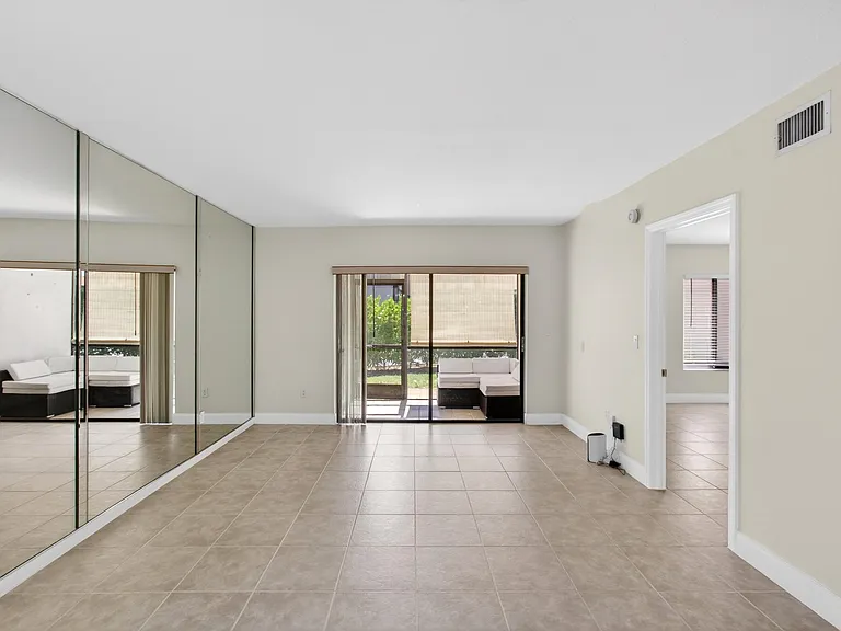 351 Club Cir #101 — Photo 15