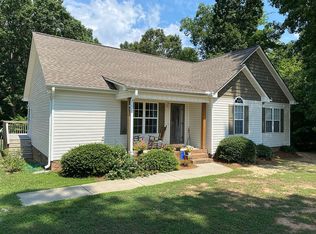 7427 Coble Mill Rd, Snow Camp, NC 27349