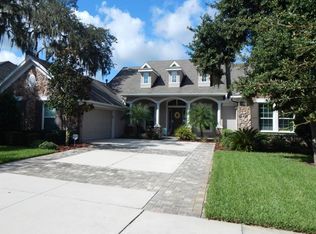 15907 Ternglade Dr, Lithia, FL 33547