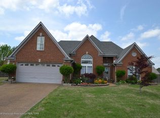 7401 Ivy Trails Cv, Olive Branch, MS 38654
