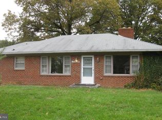 17934 Pin Oak Rd, Hagerstown, MD 21740