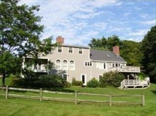 14 Lakeview Cir, Sutton, MA 01590