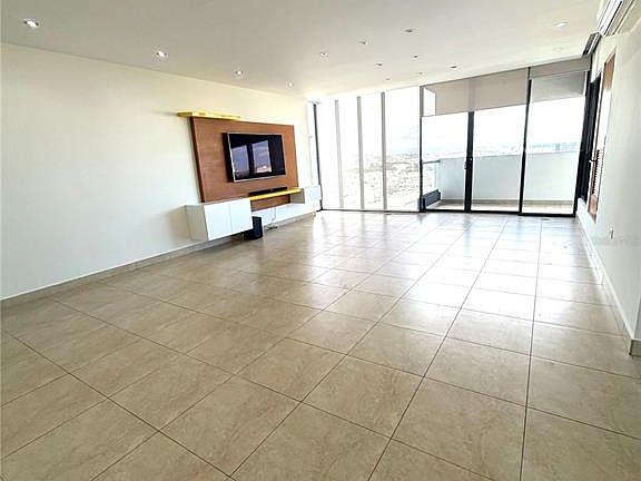 2nd image of 120 Avenue Carlos E Chardon Quantum Metrocenter #1904