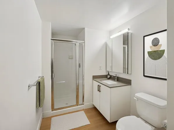 4-75 48th Avenue image 11 of 52