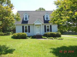 3901 Silver Chalice Dr, Winston Salem, NC 27101