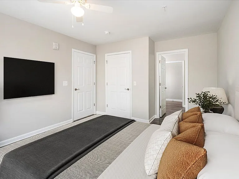 Legacy Park Apartments — Photo 11