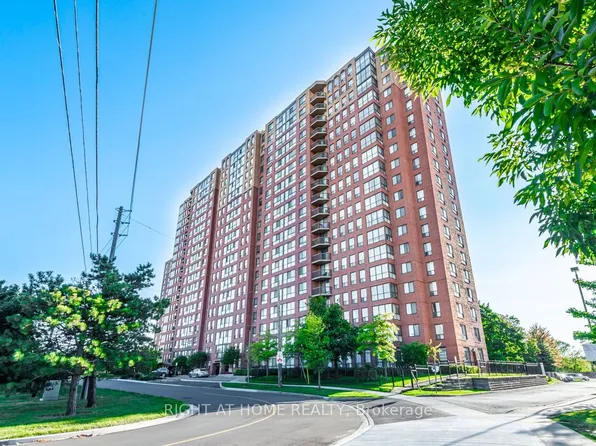 330 McCowan Rd #1114, Toronto, ON M1J 3N3