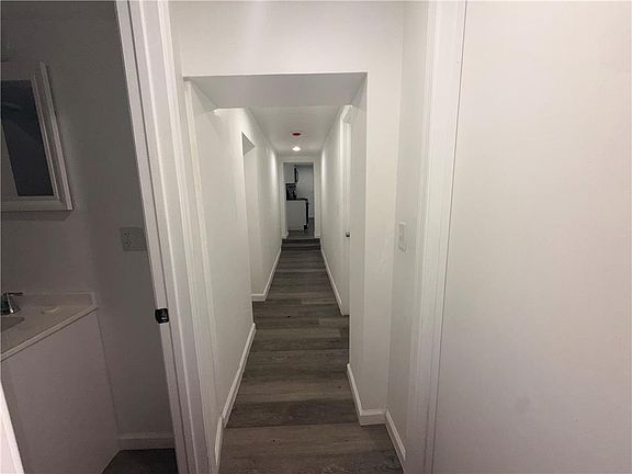 5th image of 6064 Main St Floor 1