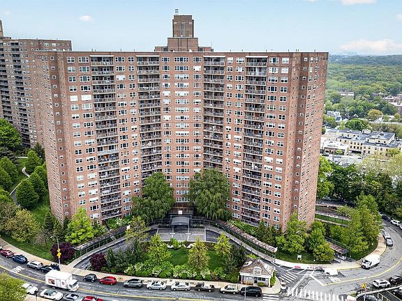 2nd image of 5700 Arlington Avenue #22B