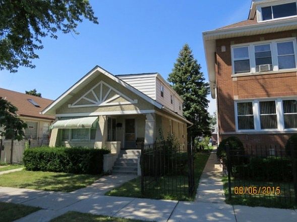 2nd image of 3032 W 54th St