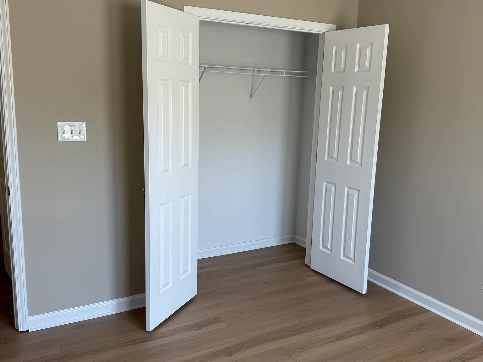 3 bed, 1600 sqft, $1,900 — Photo 3