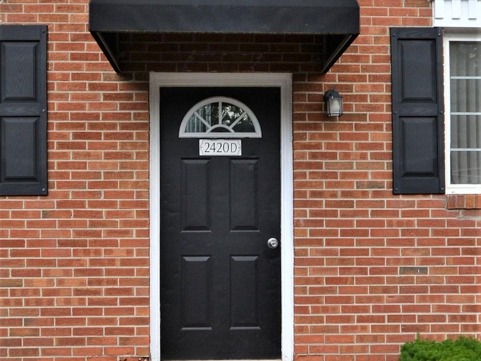 1st image of 2420 Parmenter Blvd APT 211
