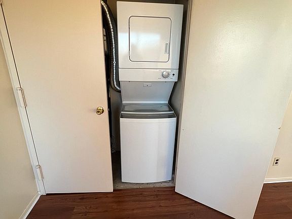 2nd image of 6 New Ln APT 7G