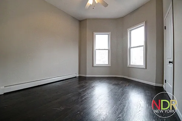 Rented by Next Door Realty NYC | media 29