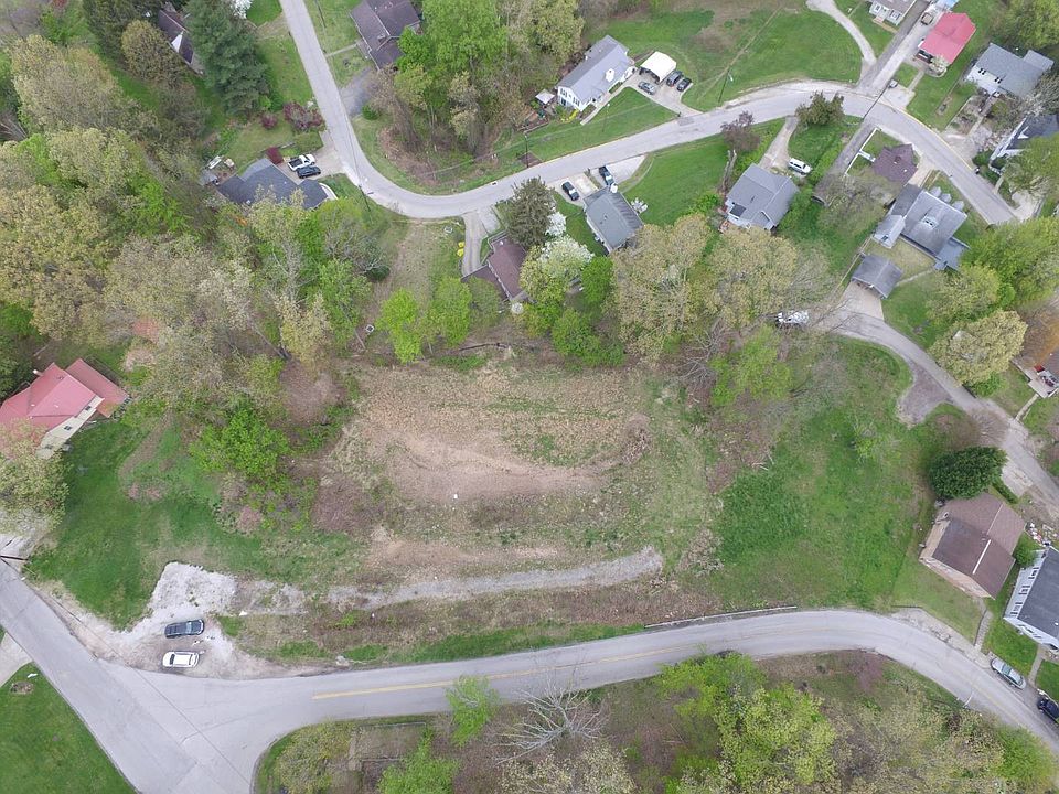 1st image of 1828 Mountain Dr