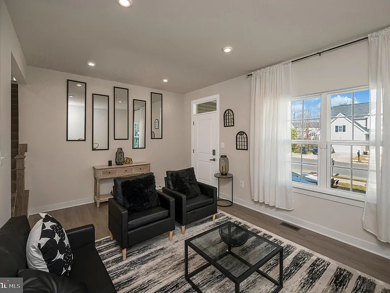 5432 Holley Oak Ln — Photo 15