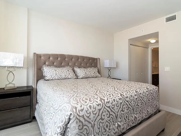488 NE 18th St #3608 — Photo 18