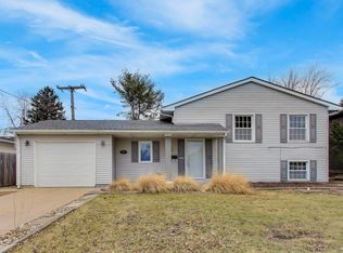 816 E 39th Ln, Griffith, IN