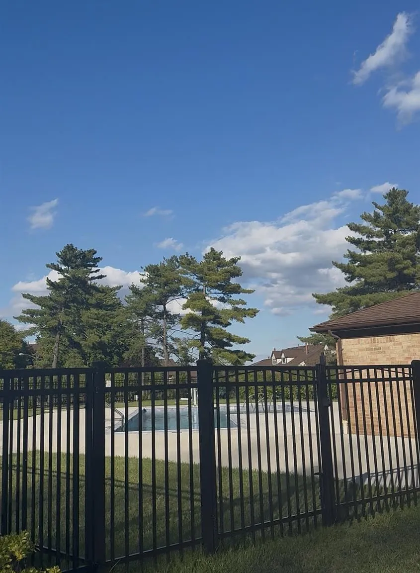 1 bed, 1.0 bath, $2,100 — Photo 4