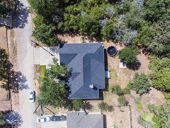 2nd image of 166 Kaelepulu Dr