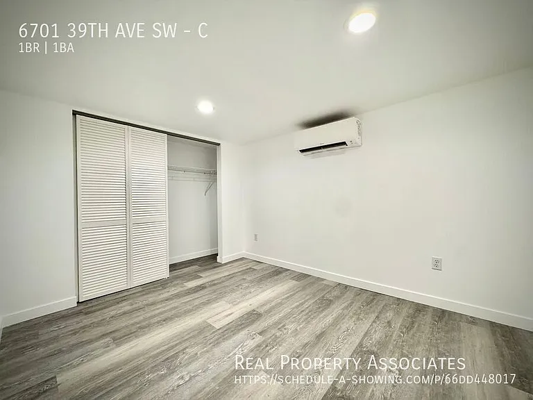 6701 39th Ave SW #C — Photo 5