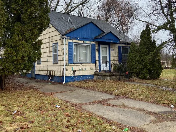 3205 Dupont St, Flint, MI 48504