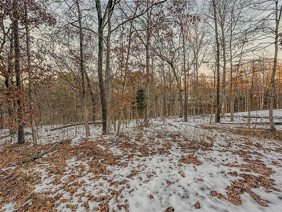2nd image of 20 Woodbridge Dr #20