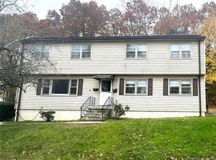 18 High Top Cir #1, Hamden, CT 06514