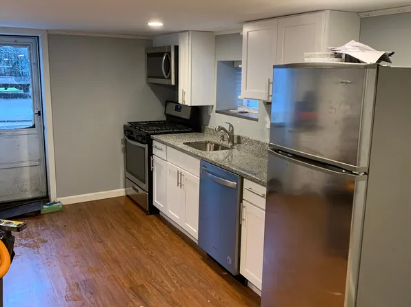 19 Plimpton Ave, Norwood, MA 02062