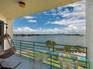 7932 Sailboat Key Blvd S APT 305, South Pasadena, FL 33707