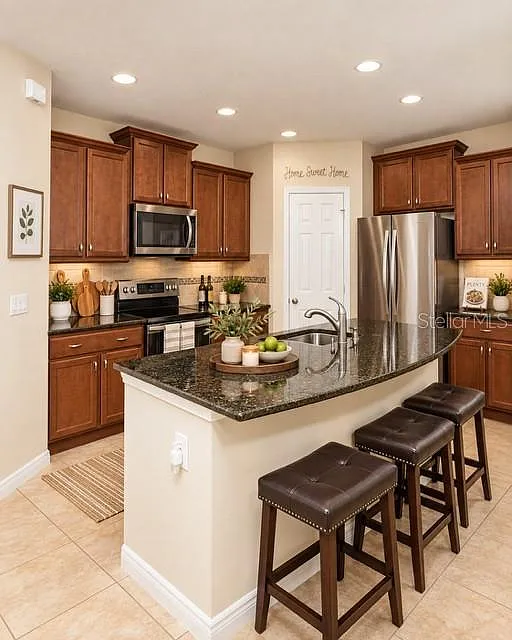 2 bed, 2.5 bath, 1305 sqft, $1,699 — Photo 3