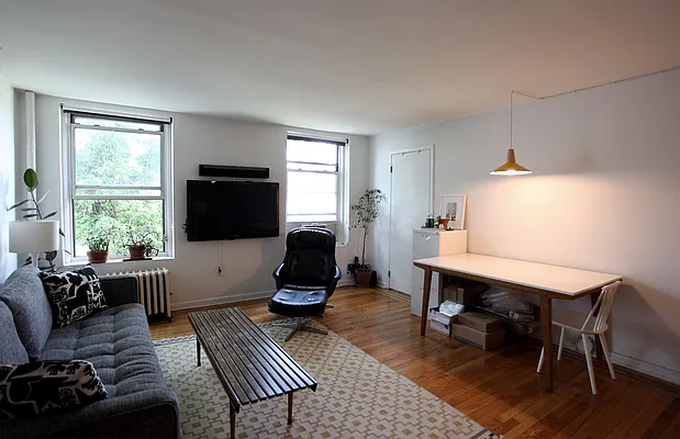 Rented by Brown Harris Stevens | media 9